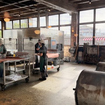 Pinkerton’s Barbecue - Upper Kirby - where are the magic is done? - Barbeque Near Me - Houston, Texas Pinkerton’s Barbecue - Upper Kirby - where are the magic is done? - Barbeque Near Me - Houston, Texas