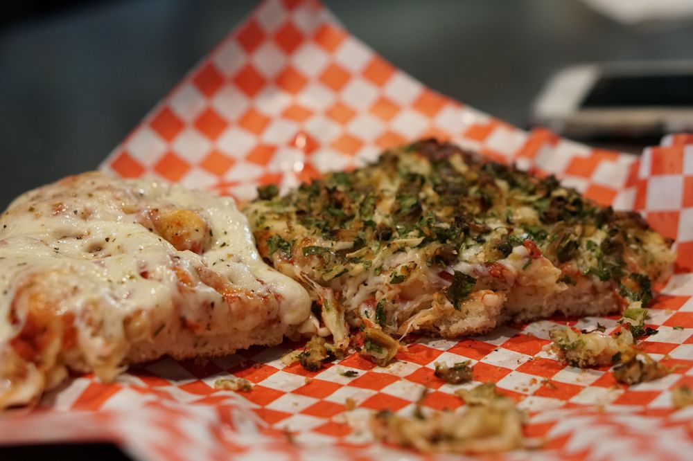 GOLDEN BOY PIZZA 3463 Photos & 3719 Reviews Pizza 542 Green St