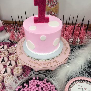 Cakes by Carlos - Adorable smash for for 1st birthday - Bakeries Near Me - Lombard, Illinois