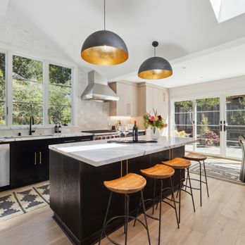 Design Loft - A Contemporary, Chic Black & Gold Accented Kitchen - Interior Design Near Me - Palo Alto, California Design Loft - A Contemporary, Chic Black & Gold Accented Kitchen - Interior Design Near Me - Palo Alto, California