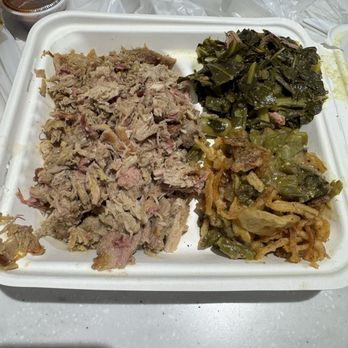 Swett’s BBQ - Pulled pork with Greens and Green bean casserole - Breakfast & Brunch Near Me - Nashville, Tennessee Swett’s BBQ - Pulled pork with Greens and Green bean casserole - Breakfast & Brunch Near Me - Nashville, Tennessee