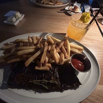 BOA Steakhouse - Steak Frites - Steakhouses Near Me - Austin, Texas