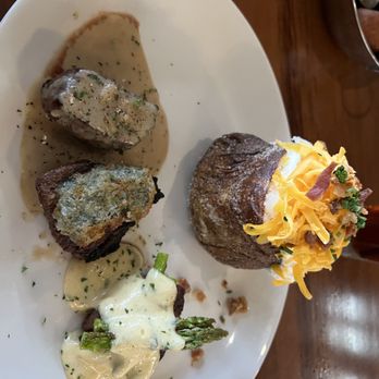 Stoney River - Filet Trio - Steakhouses Near Me - Troy, Michigan Stoney River - Filet Trio - Steakhouses Near Me - Troy, Michigan