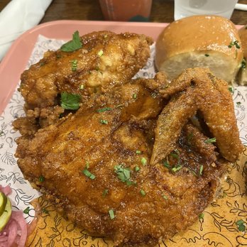 Honeymoon Chicken - 4pc Combo - Chicken Shop Near Me - Washington, DC, District of Columbia Honeymoon Chicken - 4pc Combo - Chicken Shop Near Me - Washington, DC, District of Columbia