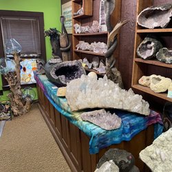Noema Rock & Gem Shop