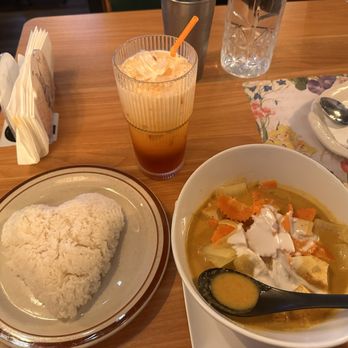 Thai Thai West Mission - Yellow spicy tofu curry with Thai tea - Thai Near Me - San Marcos, California Thai Thai West Mission - Yellow spicy tofu curry with Thai tea - Thai Near Me - San Marcos, California