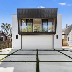 Greenberg Construction - Modern ADU