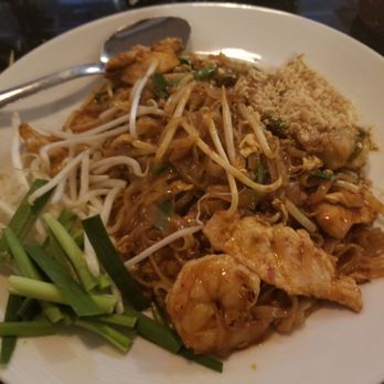Moo Dang - Thai Near Me - Reno, Nevada