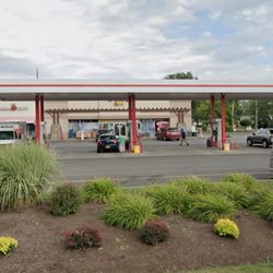 Tops Xpress - Gas station and front entrance.
