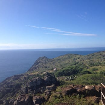 Makapu'u Point Lighthouse Trail - Hiking Near Me - Honolulu, Hawaii