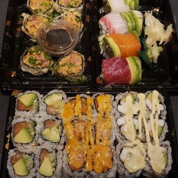 Ko Sushi - CW from top left: Chicago fire (6pcs, $9), Rainbow roll (8pcs, $12), Boston roll (6pcs, $6), spicy tuna (6pcs, $7), Alaska roll (6pcs, $6) - Sushi Bars Near Me - Bolingbrook, Illinois