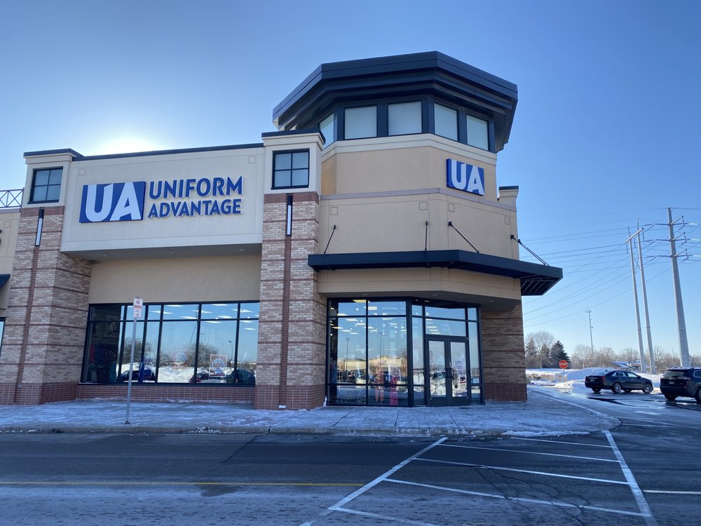 UNIFORM ADVANTAGE Updated August 2024 11 Photos 7060 Valley Creek Plz, Woodbury, Minnesota