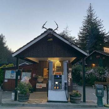 Alice's Restaurant - Diners Near Me - Woodside, California Alice's Restaurant - Diners Near Me - Woodside, California