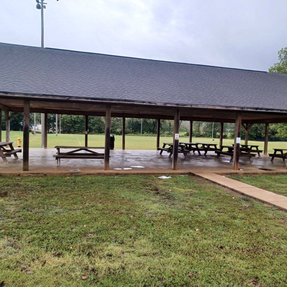 McKee Park Logo
