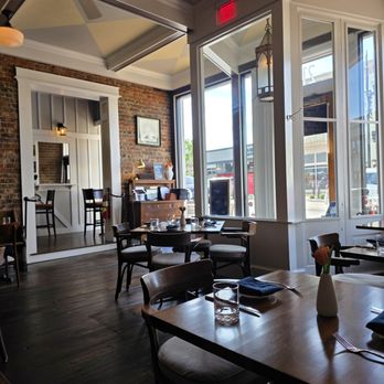 Brood Restaurant and Bar - Desserts Near Me - Salem, Virginia