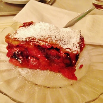 Cafe Frauenhuber - Zwetschkenstrudel (Plum Strudel) - Coffee & Tea Near Me - Vienna, 9 Cafe Frauenhuber - Zwetschkenstrudel (Plum Strudel) - Coffee & Tea Near Me - Vienna, 9