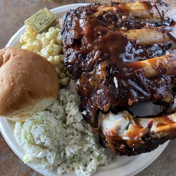 Hoggs Gourmet Grill - Cole slaw, corn, beef ribs and A roll - Barbeque Near Me - Moreno Valley, California Hoggs Gourmet Grill - Cole slaw, corn, beef ribs and A roll - Barbeque Near Me - Moreno Valley, California