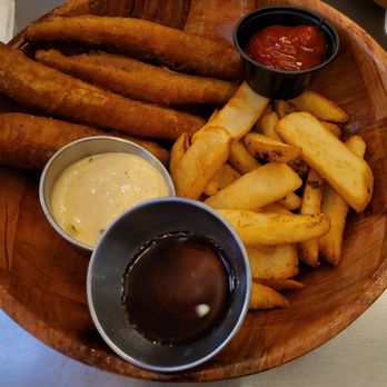 Two Frogs - Paddy Fish & Crips. Super tasty! - Sports Bars Near Me - Upland, California