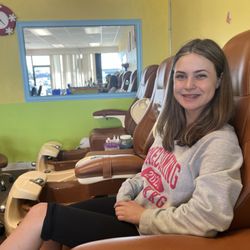 Glamour Nails - Pedicures.