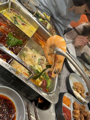 Liuyishou Hotpot Dallas by null