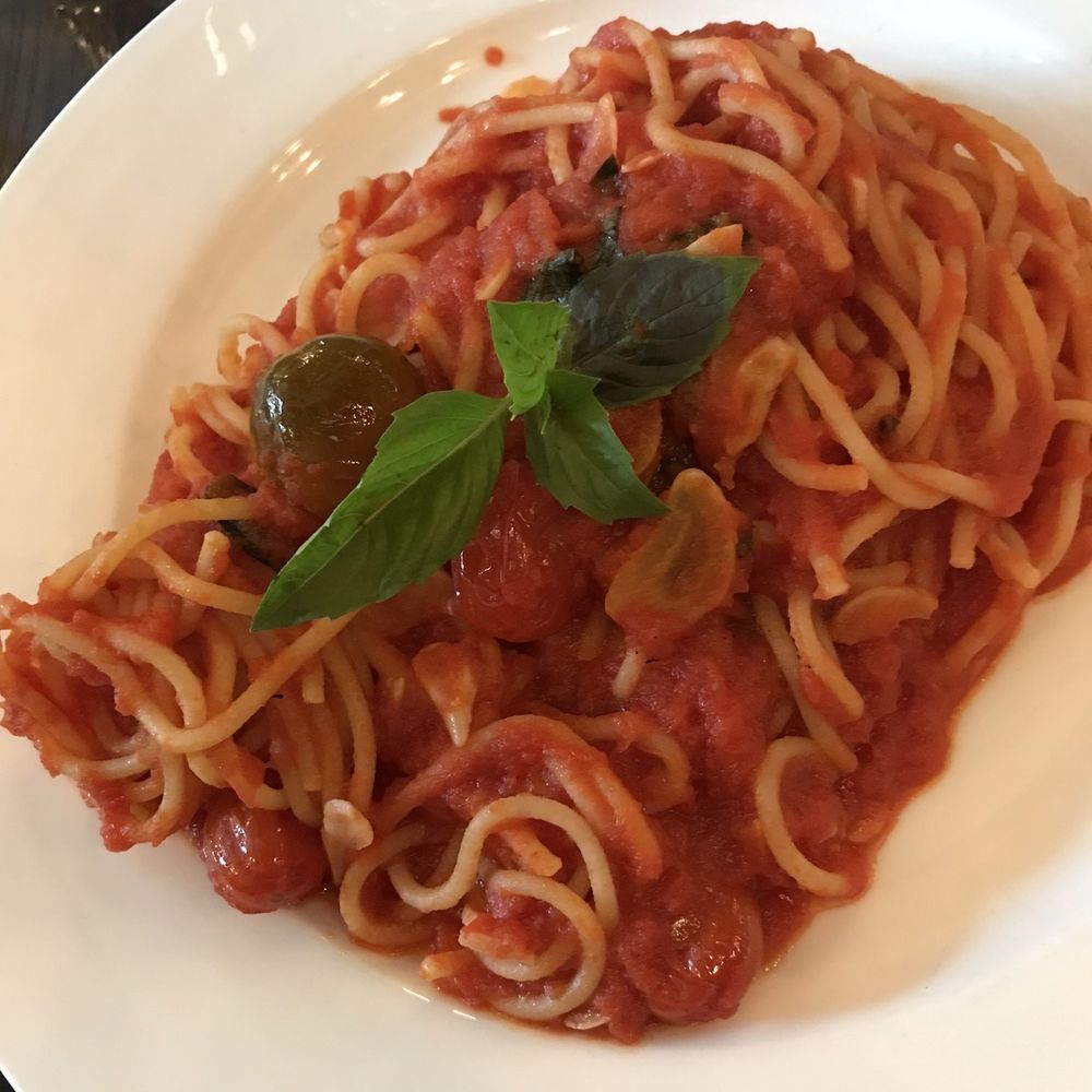 bar Vetti - Spaghetti Pomodoro - Italian Near Me - Louisville, Kentucky