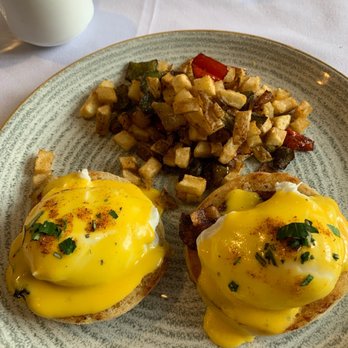 Subito - Subito's Eggs Benedict - Italian Near Me - Cincinnati, Ohio