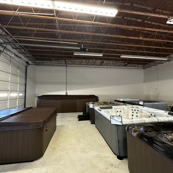 West Coast Spas - Warehouse full of spas - Hot Tub & Pool Near Me - Eugene, Oregon