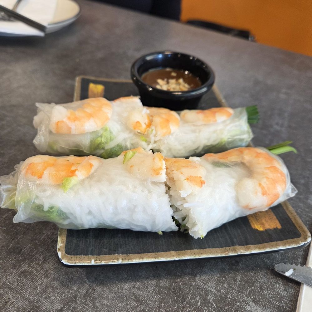 Lua Vietnamese Cuisine - Summer Roll - Vietnamese Near Me - Edison, New Jersey