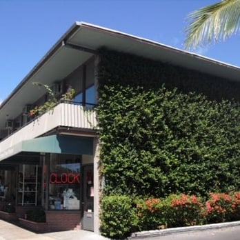 Aloha Sushi - Rear parking entrance - Sushi Bars Near Me - Honolulu, Hawaii