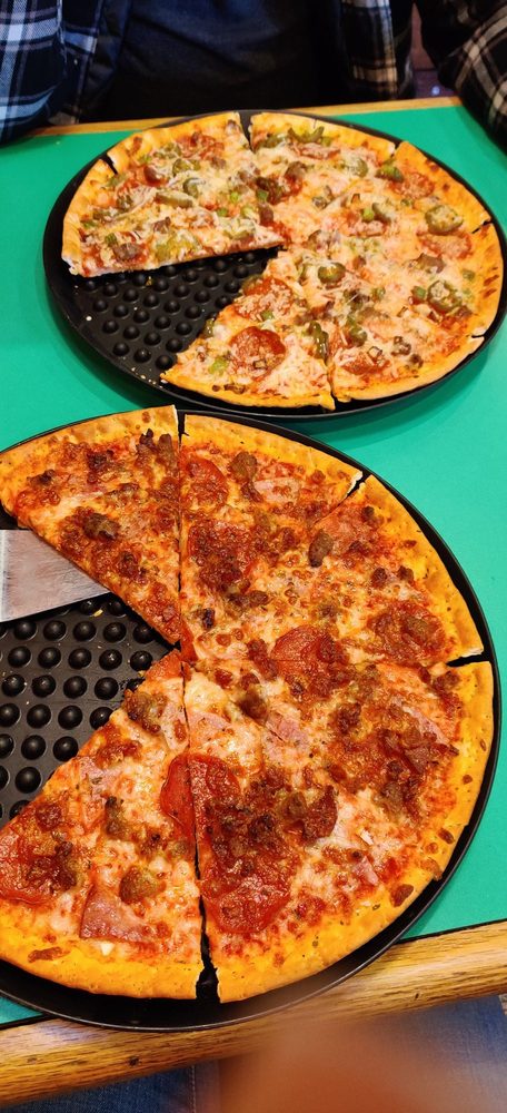DoubleDave's Pizzaworks