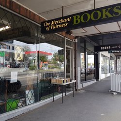 The Merchant of Fairness Bookshops - Exterior