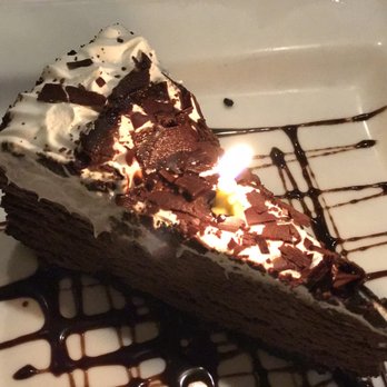 Paesano - I didn't touch this cake - Italian Near Me - Aiea, Hawaii