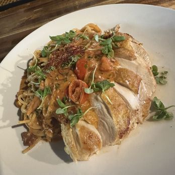 Cork And Crust - Chicken and Pancetta Amatriciana - Pizza Near Me - Newport News, Virginia