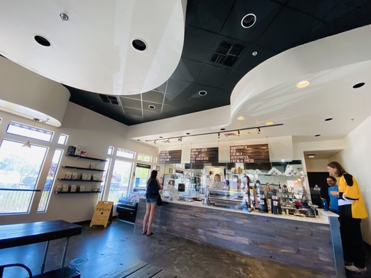 Bloom Coffee & Kitchen by null