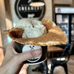 Nicholas Creamery - My favorite, Hudson ice cream.