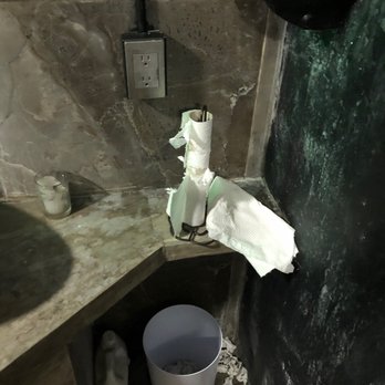 Restaurant Brisa Mexicana - Run out of paper and the dispenser is empty - Mexican Near Me - Isla Mujeres, ROO Restaurant Brisa Mexicana - Run out of paper and the dispenser is empty - Mexican Near Me - Isla Mujeres, ROO