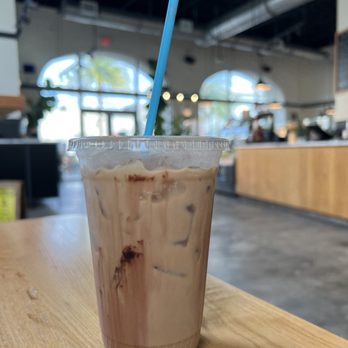 Flower Cafe - Coffee & Tea Near Me - Kissimmee, Florida