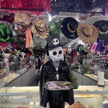 Gypsy Treasure Costumes - Costumes Near Me - La Mesa, California Gypsy Treasure Costumes - Costumes Near Me - La Mesa, California