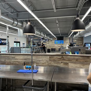 YoWash Laundromat - Laundromat Near Me - Bradenton, Florida