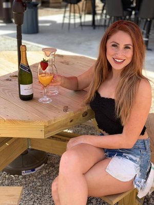 Red's Icehouse by null