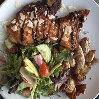The Terrace - Chicken Milanese - Venues & Event Spaces Near Me - Buffalo, Delaware