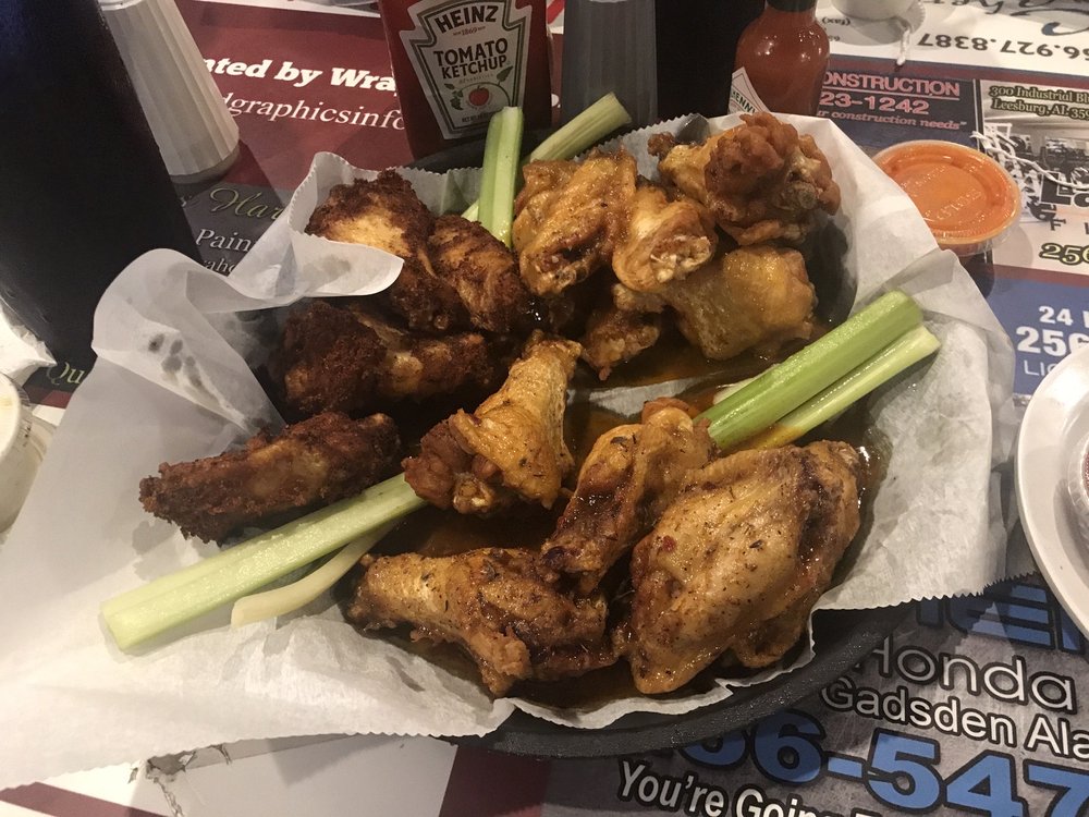THE GRIDIRON 17 Photos & 38 Reviews Centre, Alabama Chicken Wings