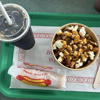 La Pataterie - Hot dog and poutine When you upgrade the side it's a huge bowl!! - Burgers Near Me - Montreal, Quebec La Pataterie - Hot dog and poutine When you upgrade the side it's a huge bowl!! - Burgers Near Me - Montreal, Quebec