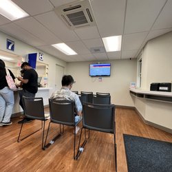 Consulate General of the Philippines - waiting area