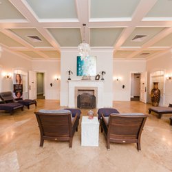 North Beach Resort & Villas - The Cinzia Spa at North Beach Resort & Villas