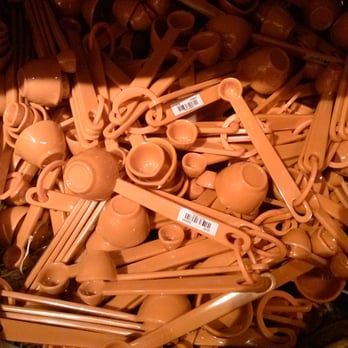 Williams-Sonoma Outlet - a basket full of wooden spoons - Kitchen & Bath Near Me - Westbrook, Connecticut Williams-Sonoma Outlet - a basket full of wooden spoons - Kitchen & Bath Near Me - Westbrook, Connecticut