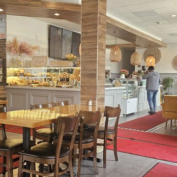 Noches De Colombia - Bakery area - Spanish Near Me - Newburgh, New York