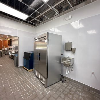 Luxz - Painters Near Me - Houston, Texas Luxz - Painters Near Me - Houston, Texas