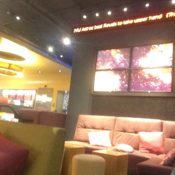 Aloft by Marriott Charlotte Ballantyne - Lobby - Hotels Near Me - Charlotte, North Carolina Aloft by Marriott Charlotte Ballantyne - Lobby - Hotels Near Me - Charlotte, North Carolina