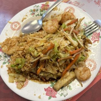 Eat First Chinese Restaurant - Shrimp Chop Suey - Chinese Near Me - Albuquerque, New Mexico